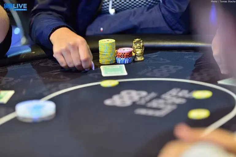 fichas mesas poker 888live deal breakers